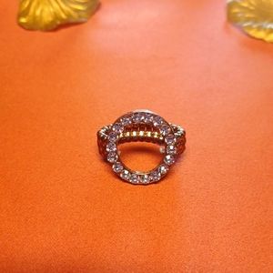 Circle Ring